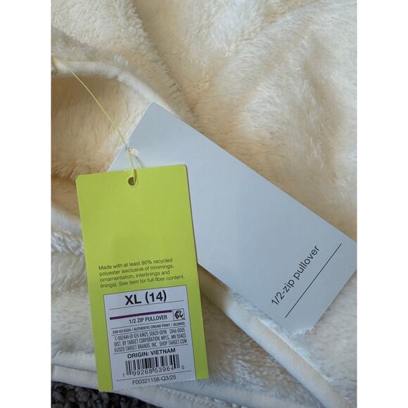 Girls High Pile 1/2 Zip Pullover Sweater. All in Motion. New! XL - Picture 3 of 3